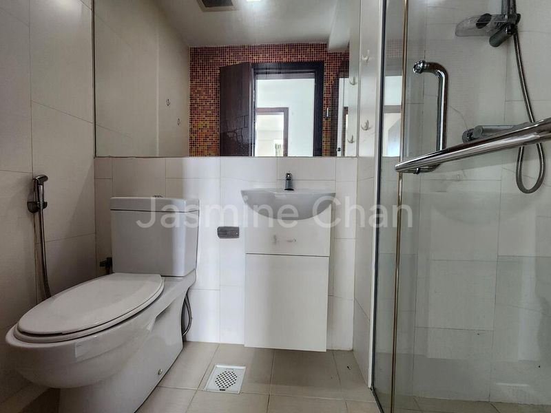 2 Bed Apartment (Condo) for Sale in  Leith Grove - Image 18